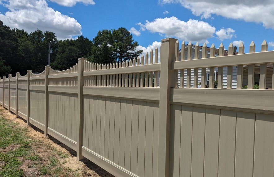 ALMOND-PRIVACY-FENCE-