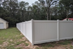 vinyl privacy fence