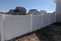 vinyl privacy fence