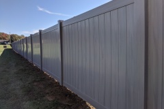 vinyl privacy fence