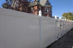 vinyl privacy fence