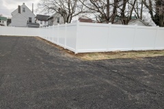 vinyl privacy fence