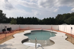 White-Vinyl-Privacy-Fencing-for-Swimming-Pools